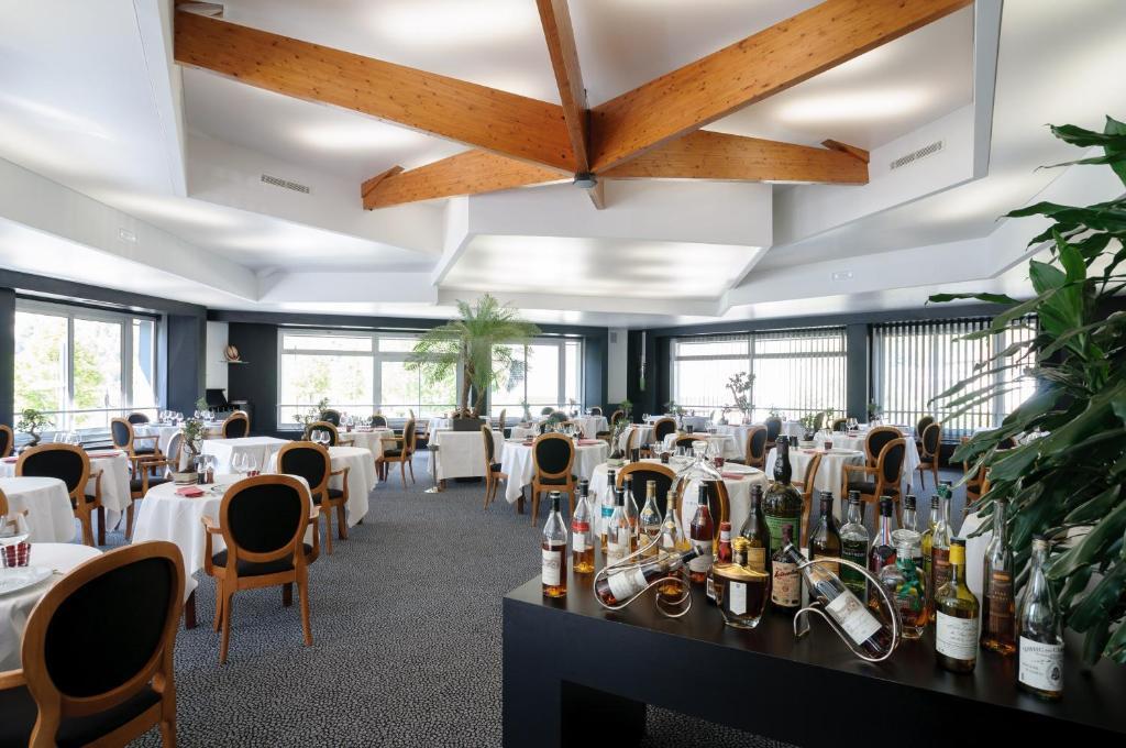 Hotel-Restaurant De L'Embarcadere Nantua Luaran gambar
